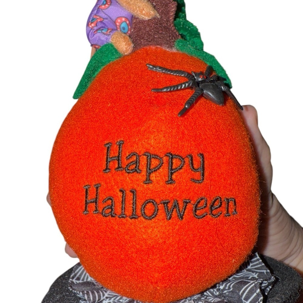 Annalee 3” Halloween Mouse on Pumpkin with Spider –Happy Halloween 2020 Figurine - Picture 3 of 11